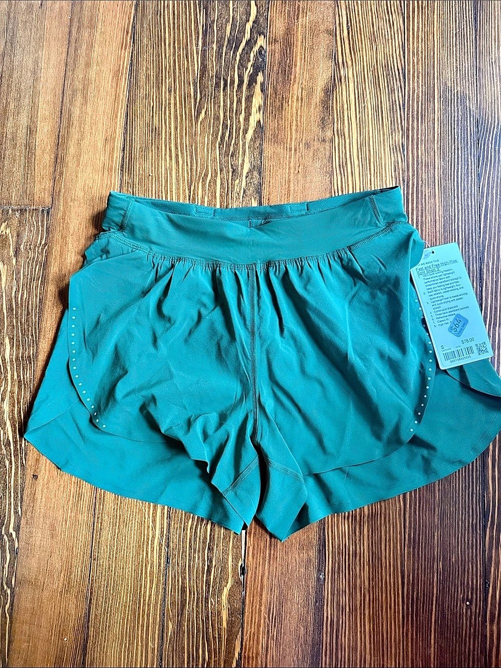 lululemon Fast and Free High-Rise Split Short 3" Green Small